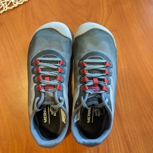 Merrell Vapor Glove Barefoot shoes W 7